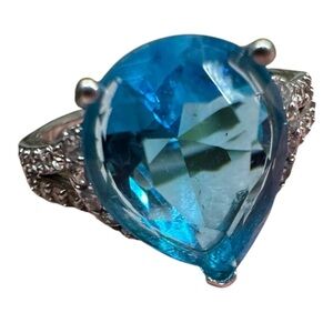 Genuine Swiss Blue Topaz Ring @ 4 Carats Sterling Silver Ring Sz.6 Sizeable